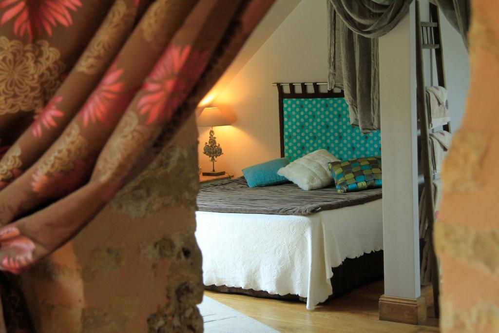 Maison D'Hotes La Maison De Leopold Terrasson Eksteriør billede