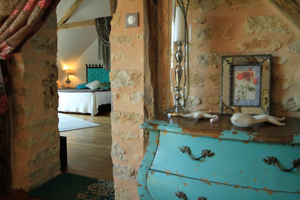 Maison D'Hotes La Maison De Leopold Terrasson Eksteriør billede
