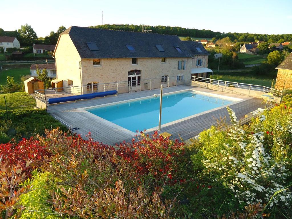 Maison D'Hotes La Maison De Leopold Terrasson Eksteriør billede